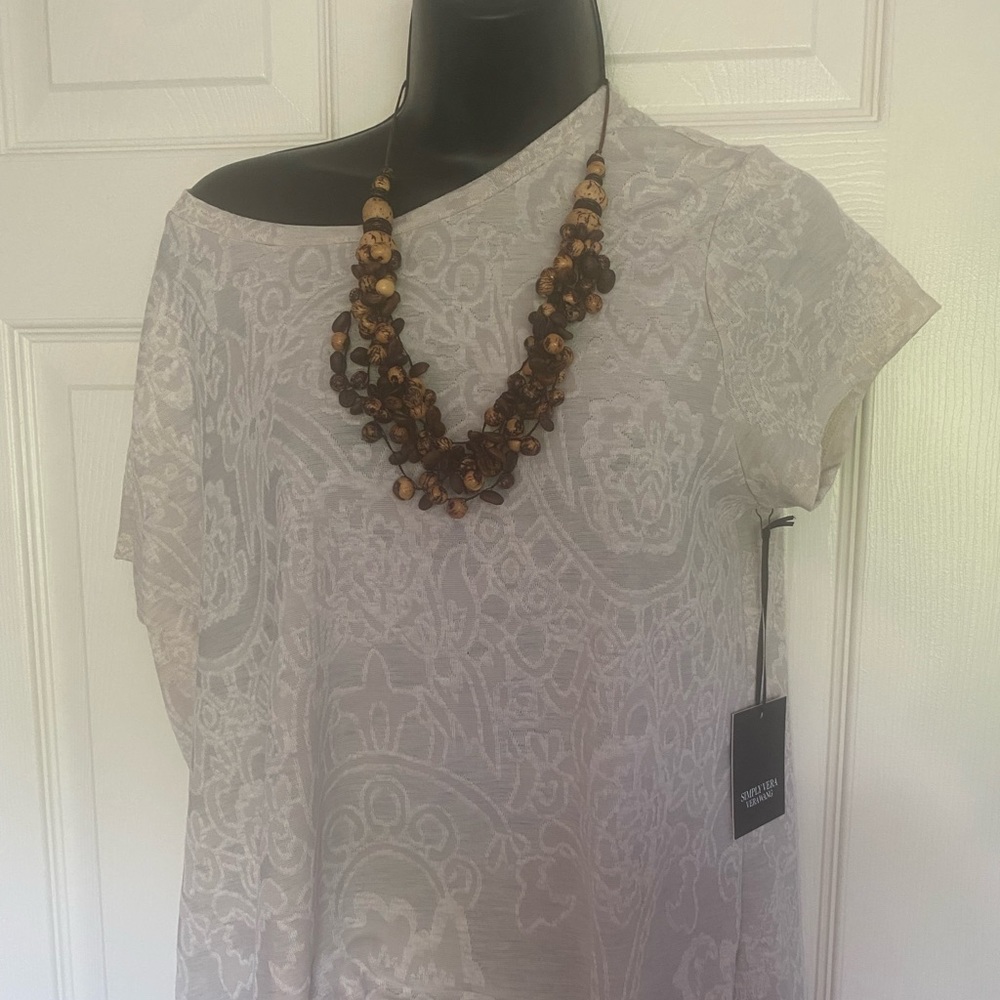 NEW WITH TAGS Simply Vera Wang large  cream patterned blouse